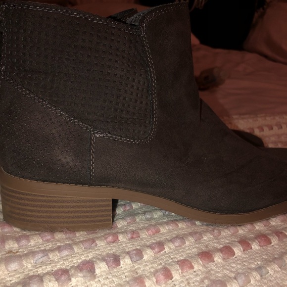 taupe brown booties - Picture 2 of 5